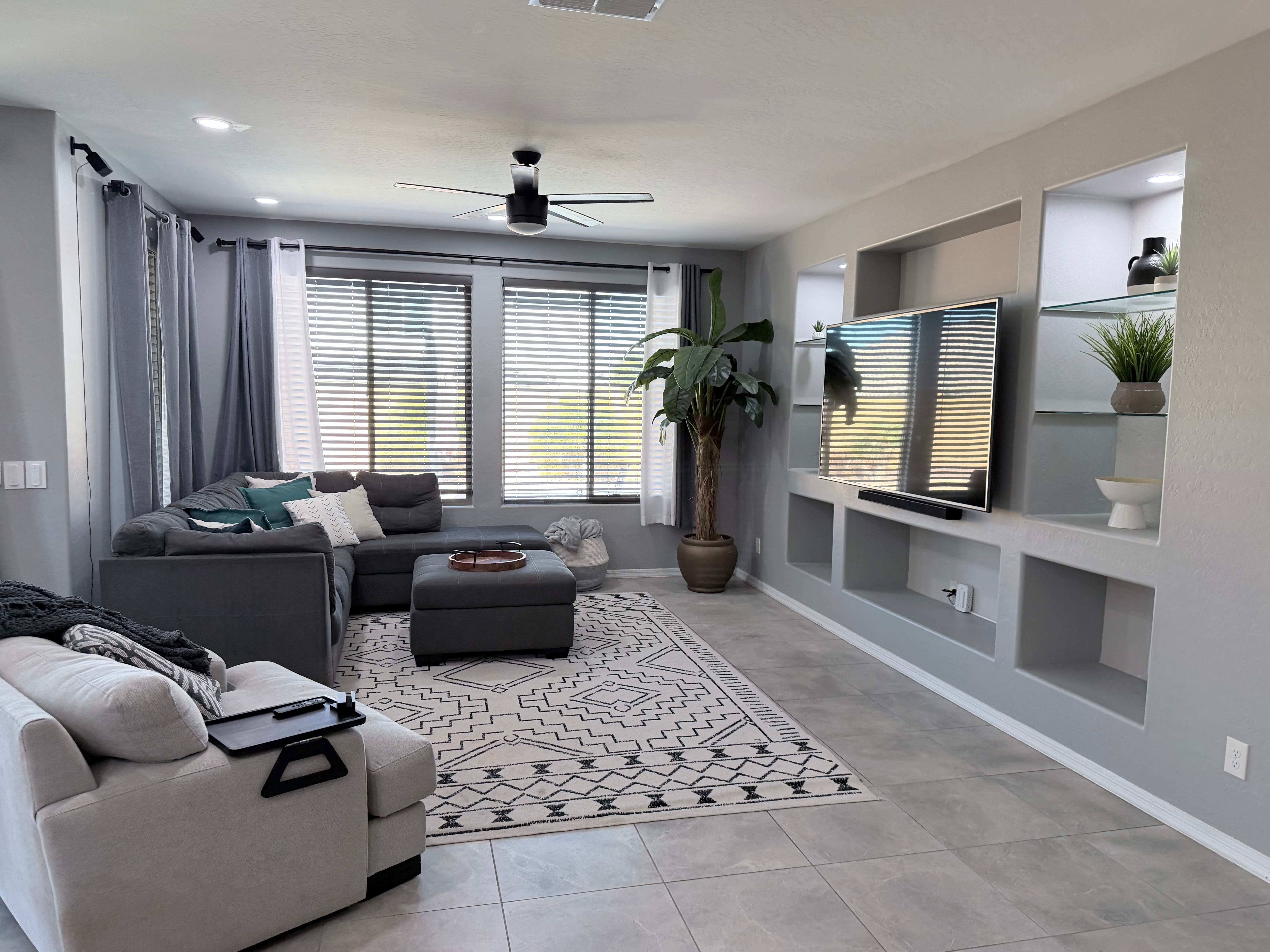 26028 W Matthew Dr – photo 1