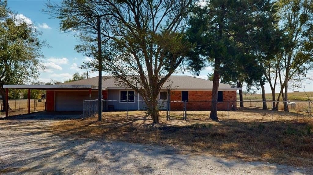 8251 W Sh 21 – photo 1 of 123