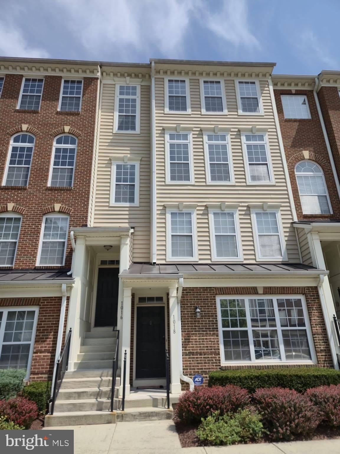 1016 WOOD BRANCH Court – photo 1 of 15