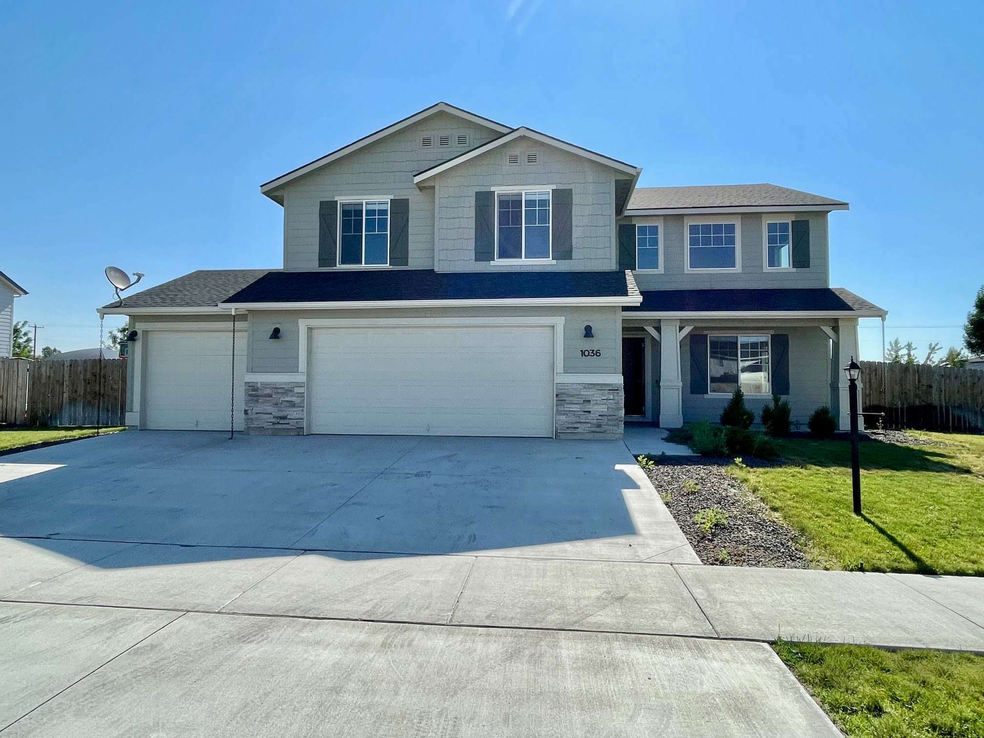 1036 Magic Mill Ave – photo 1 of 24