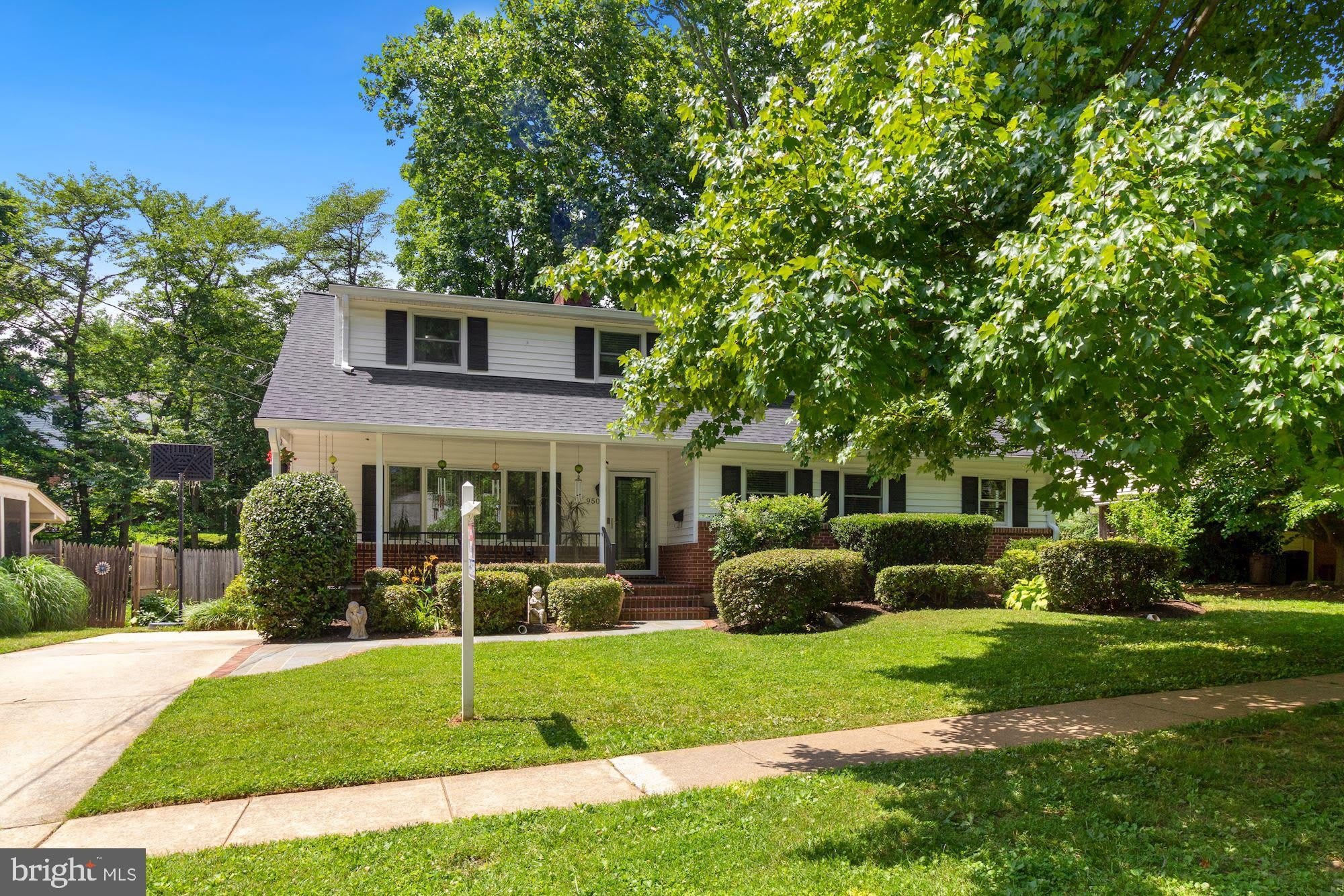 9504 WADSWORTH Drive – photo 1