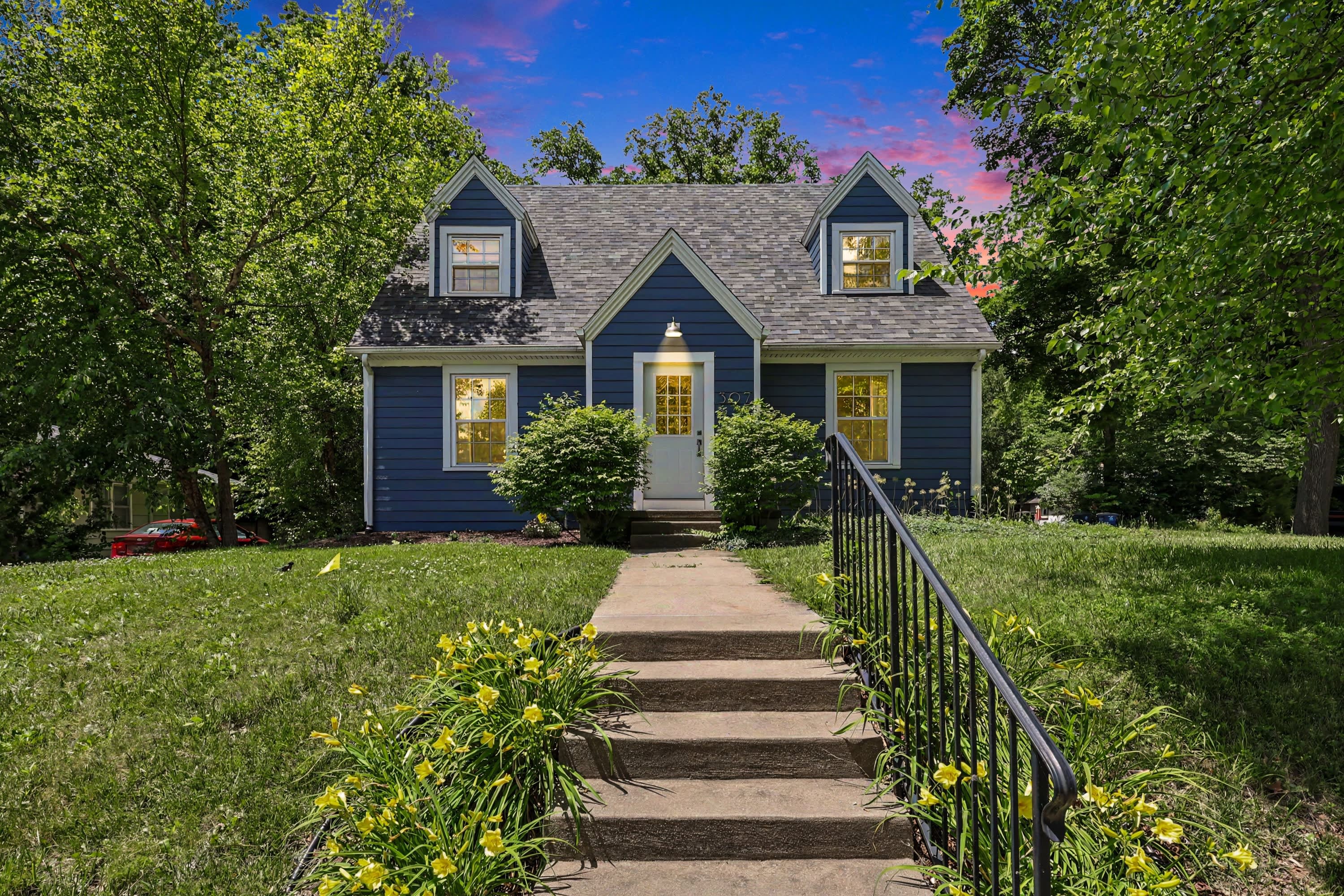 307 Doty Avenue – photo 1