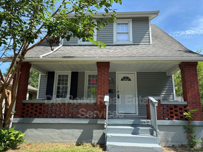 229 Bellaire Avenue – photo 1