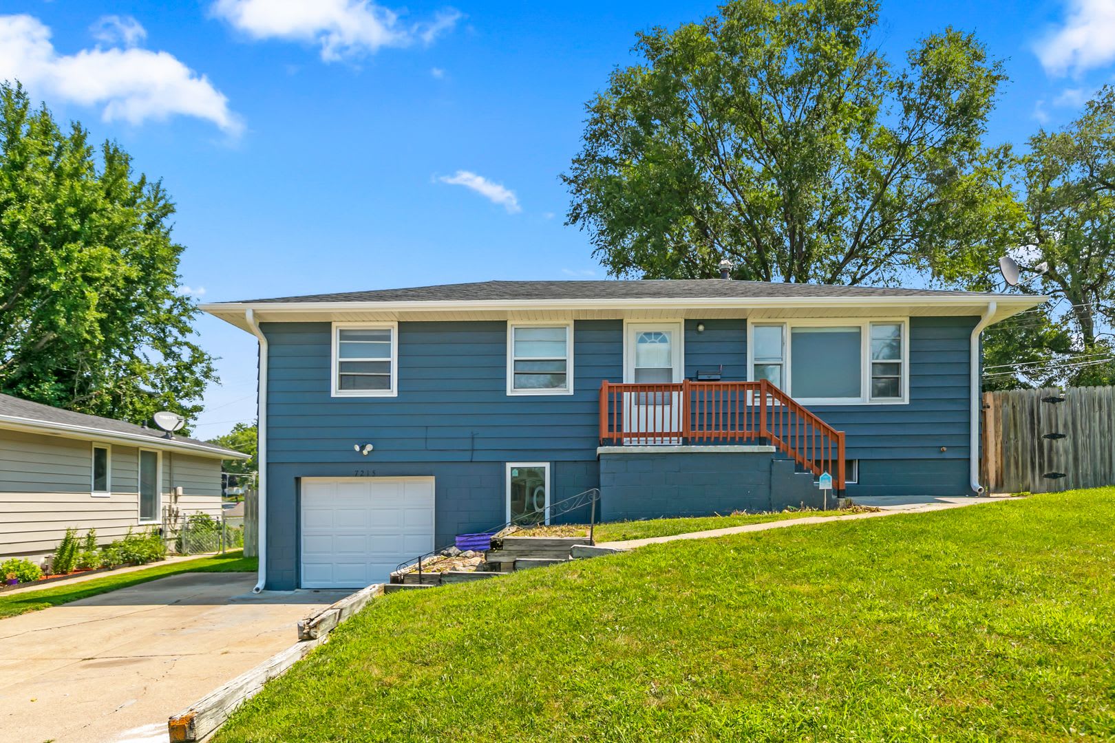 7215 S 41St Ave – photo 1 of 397
