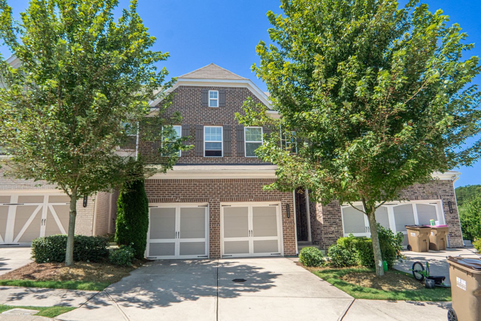 Spacious 3BR Townhome in Cumming – photo 1