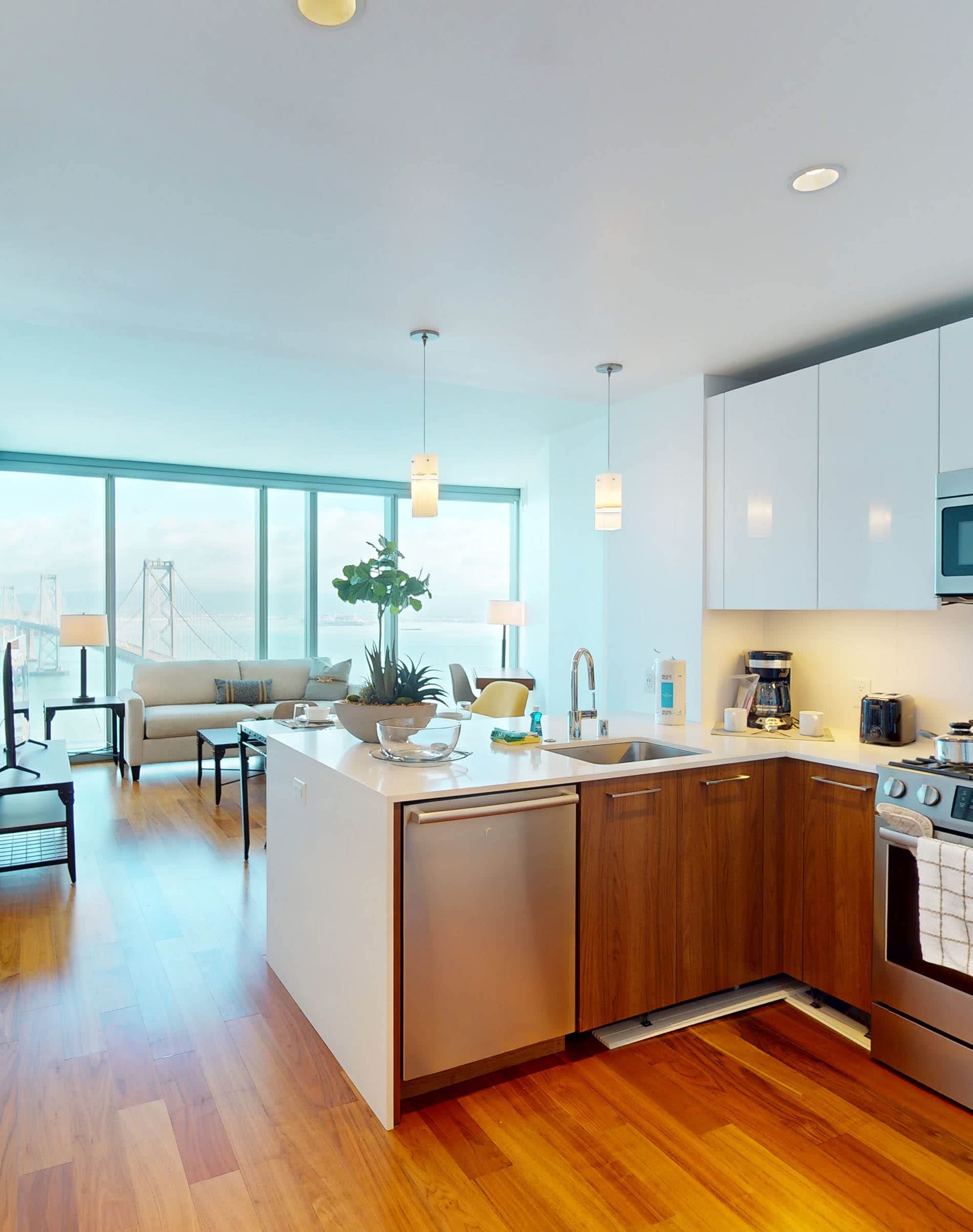 399 Fremont – photo 1