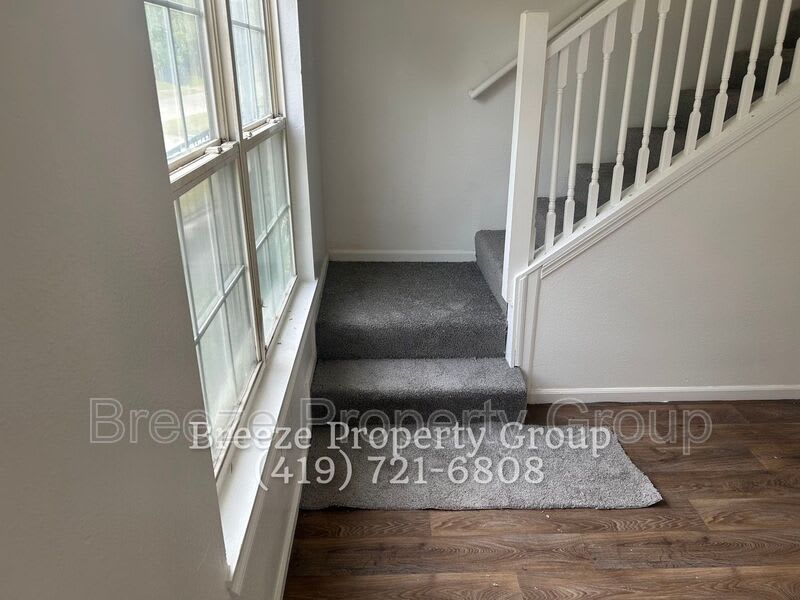 628 Hope St – photo 1 of 9