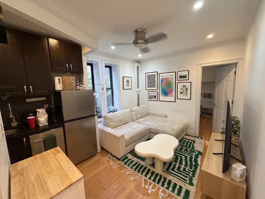 380 South 4th Street – photo 1 of 4