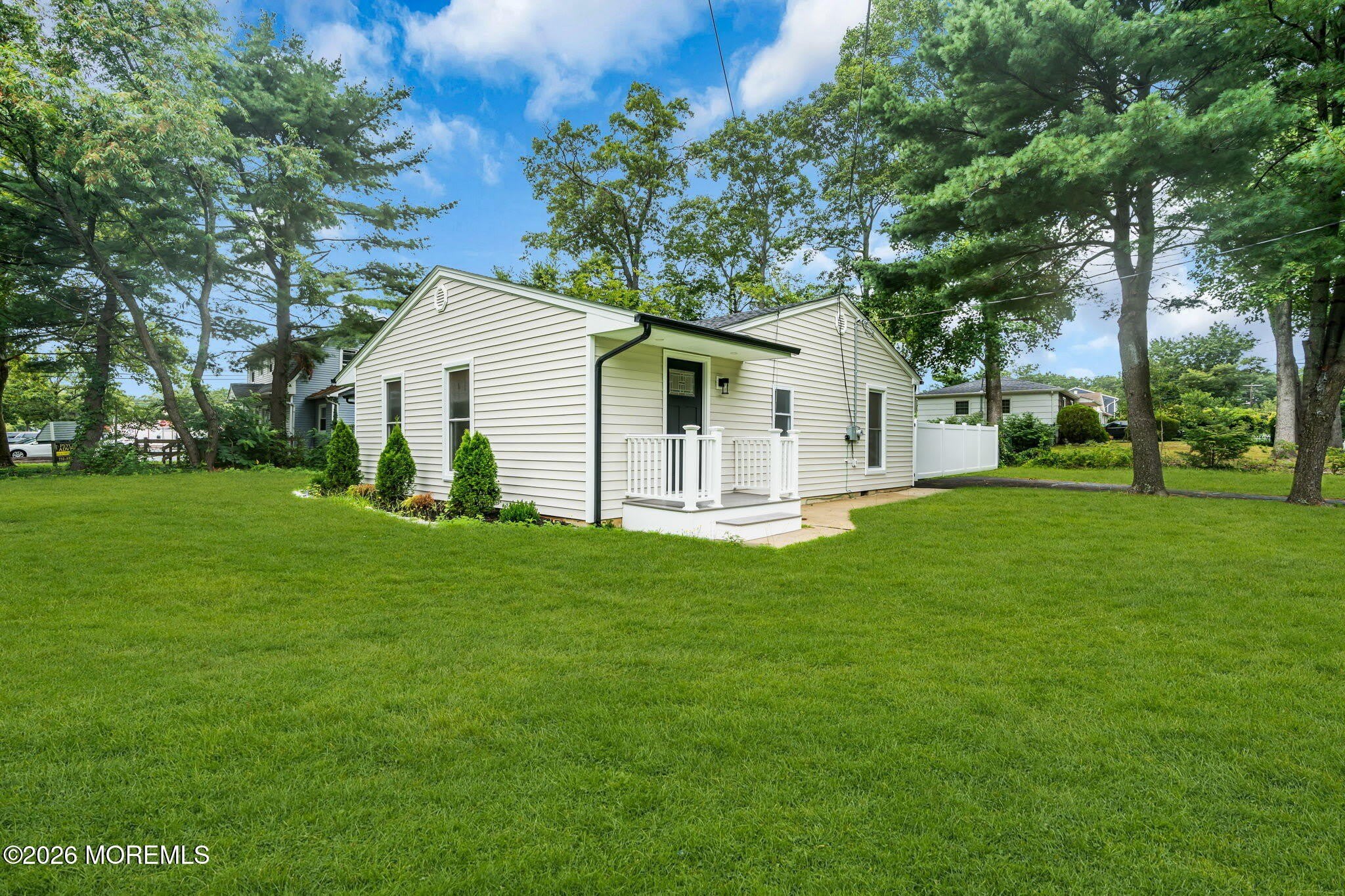 20 Oak Hill Drive – photo 1