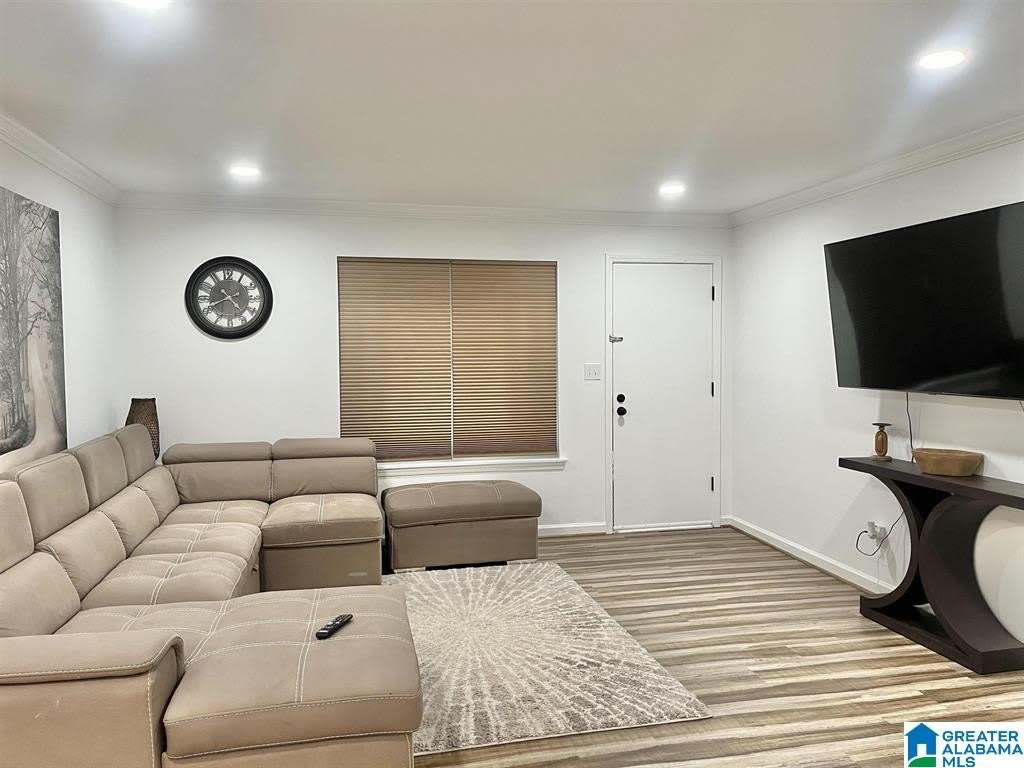 1004 PATTON CREEK LANE – photo 1
