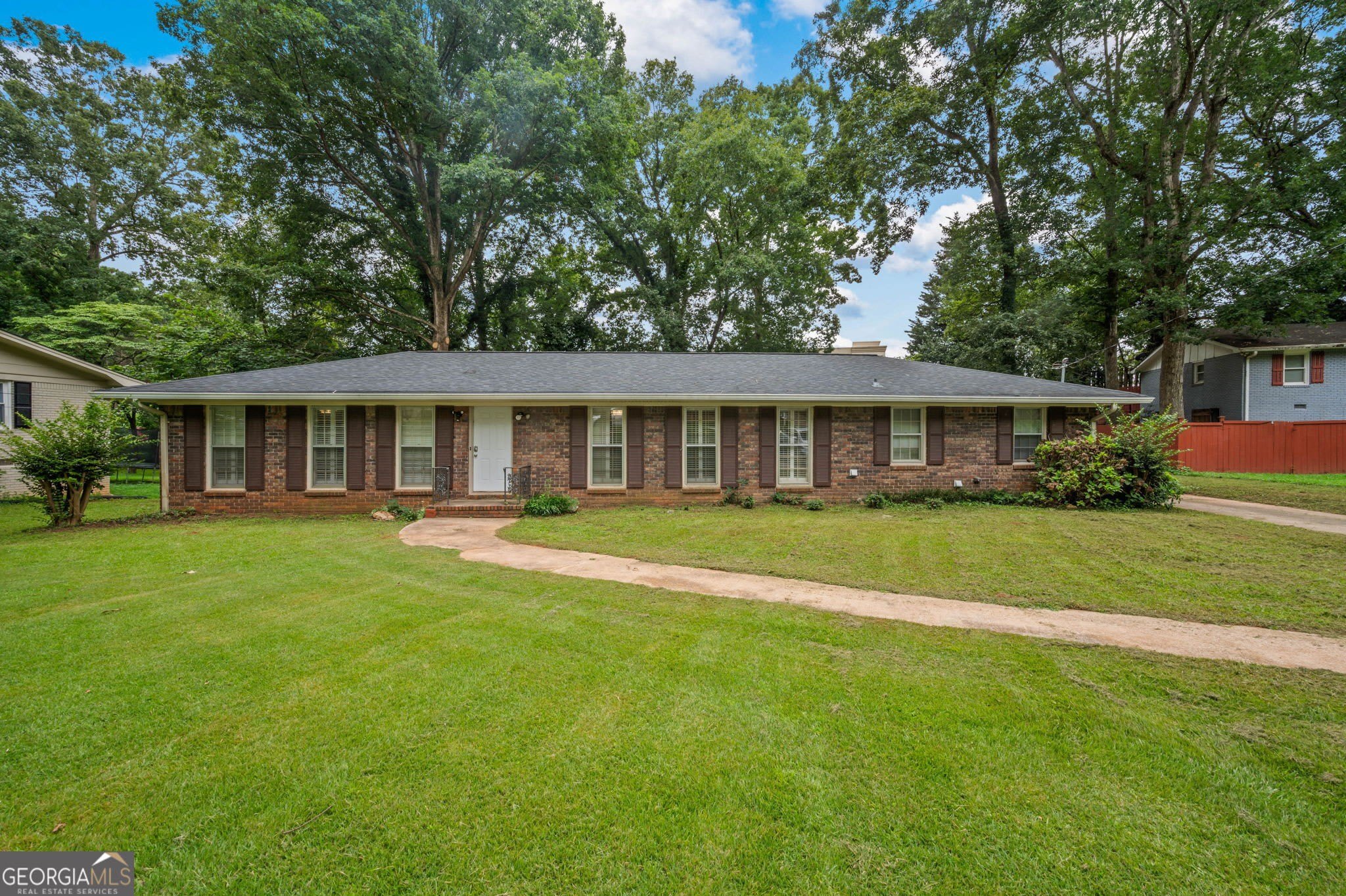 4839 Lehigh Drive – photo 1