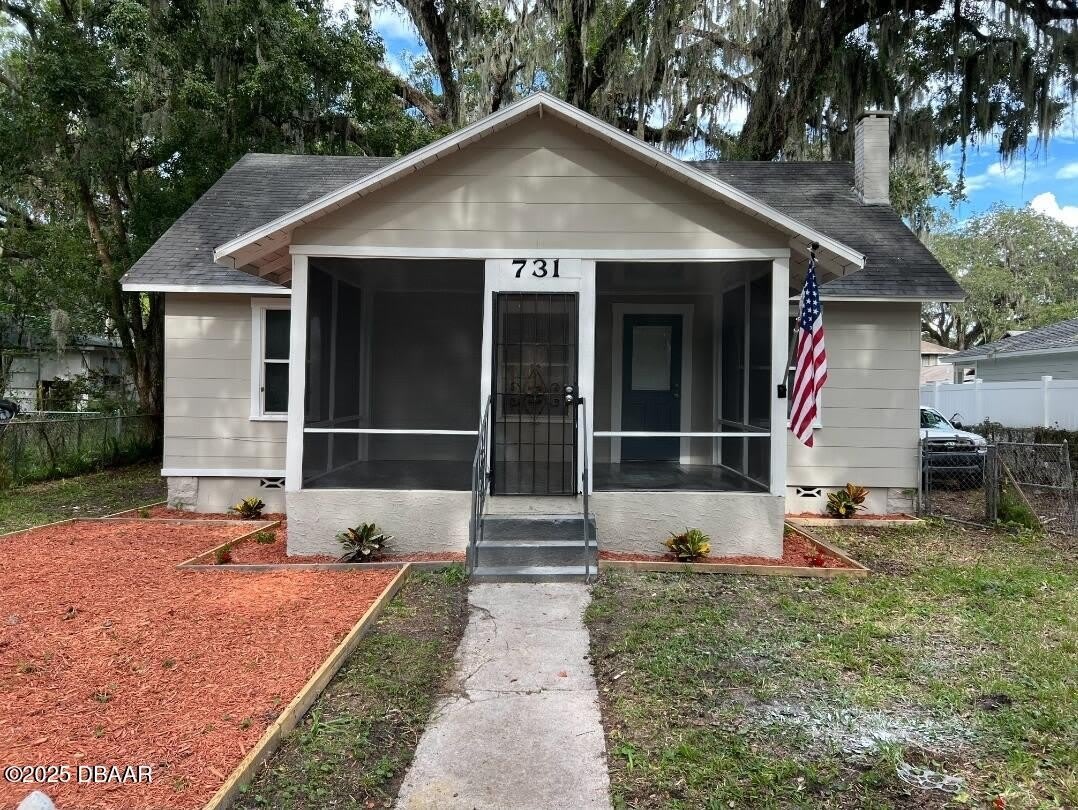 731 Washington Street – photo 1