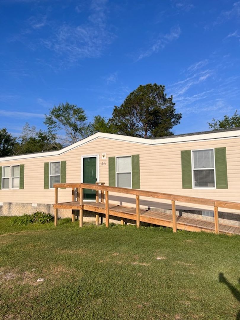 Lanier County Home – photo 1 of 16