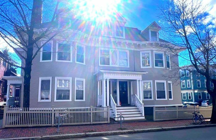 354 Harvard Street – photo 1