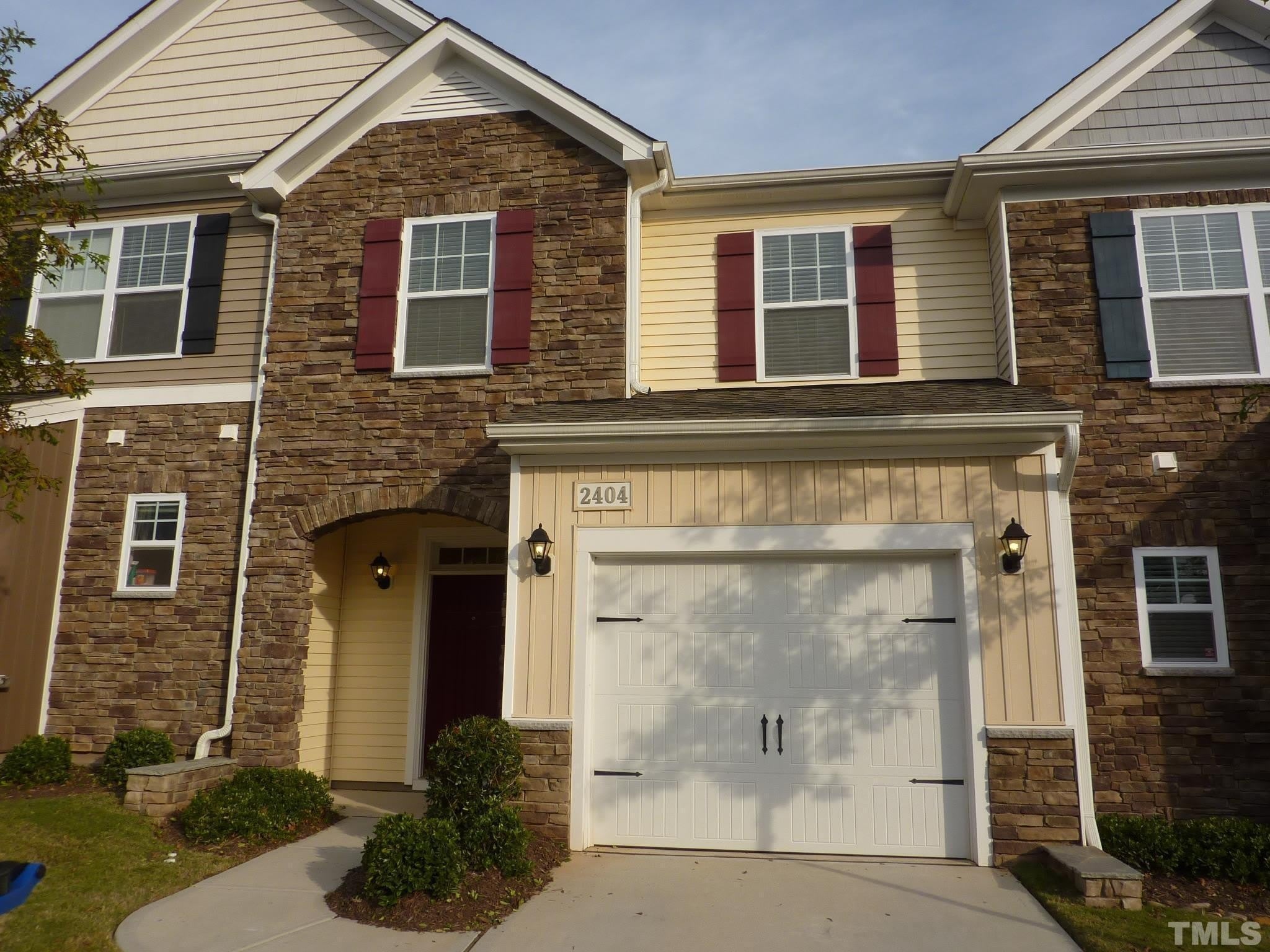 2404 Swans Rest Way – photo 1