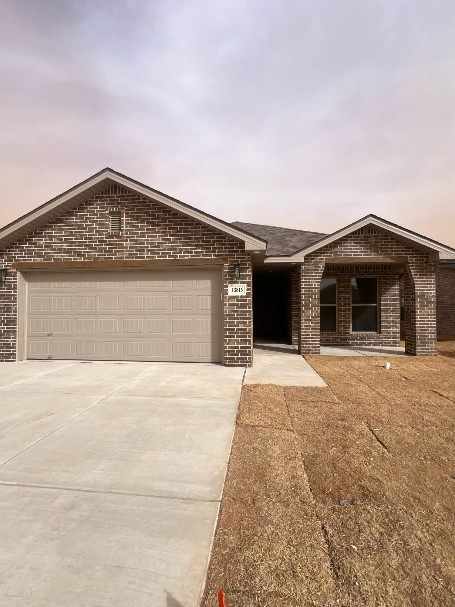 13815 Gary Avenue – photo 1 of 26