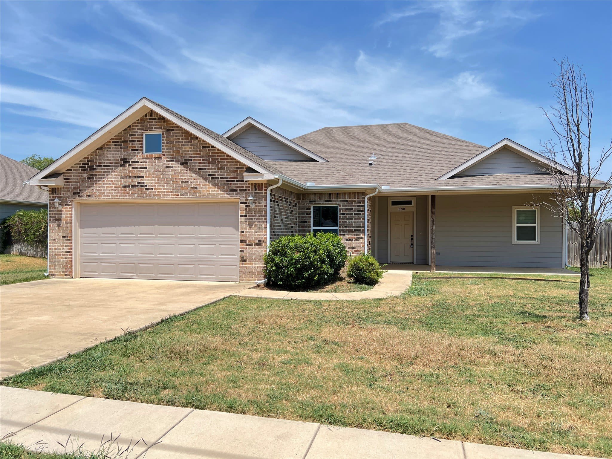 808 E Northside Drive – photo 1 of 16