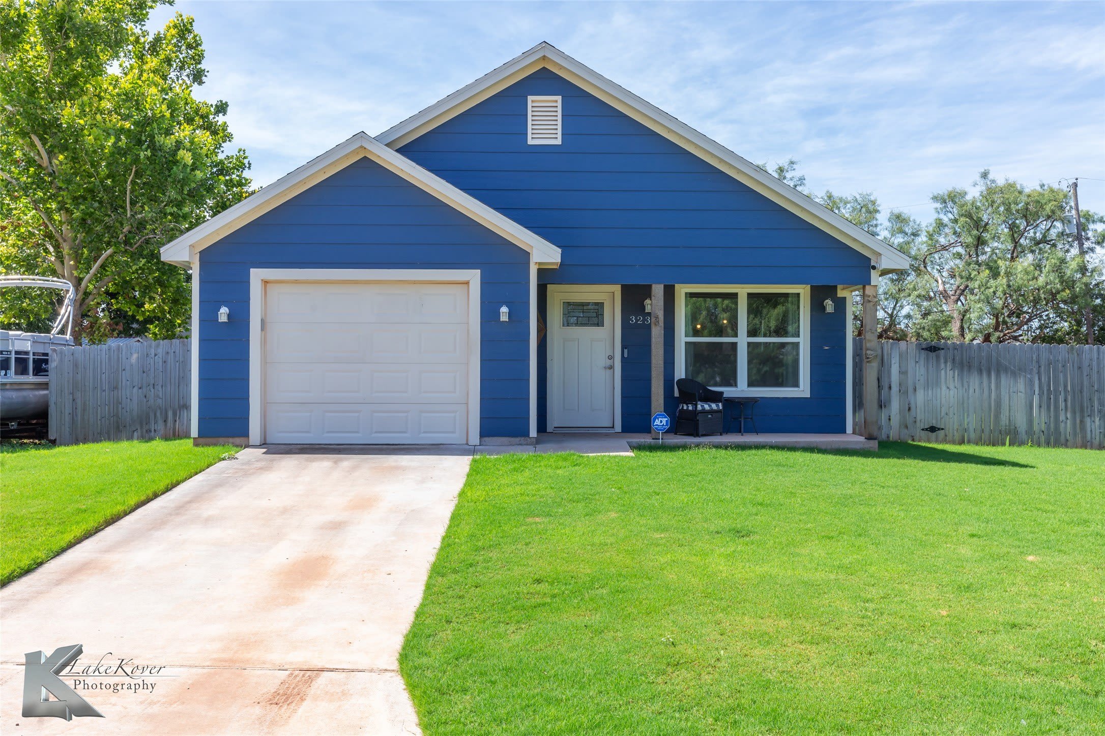 3233 Ann Arbor Lane – photo 1