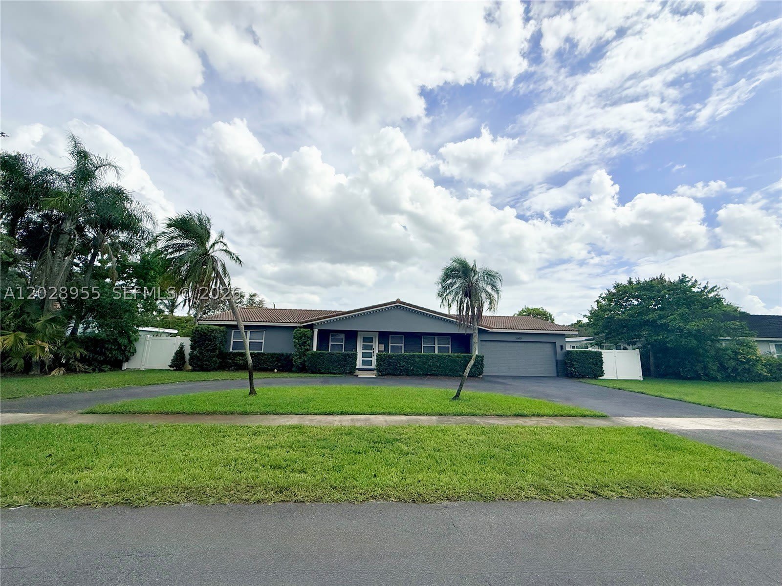5680 Sw 7Th St – photo 1