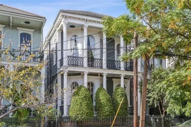 1229 ANNUNCIATION Street – photo 1