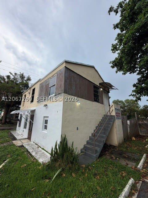 625 NE 86th St – photo 1