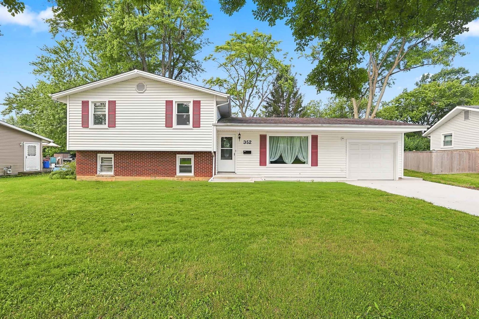 352 Sioux Lane – photo 1 of 31
