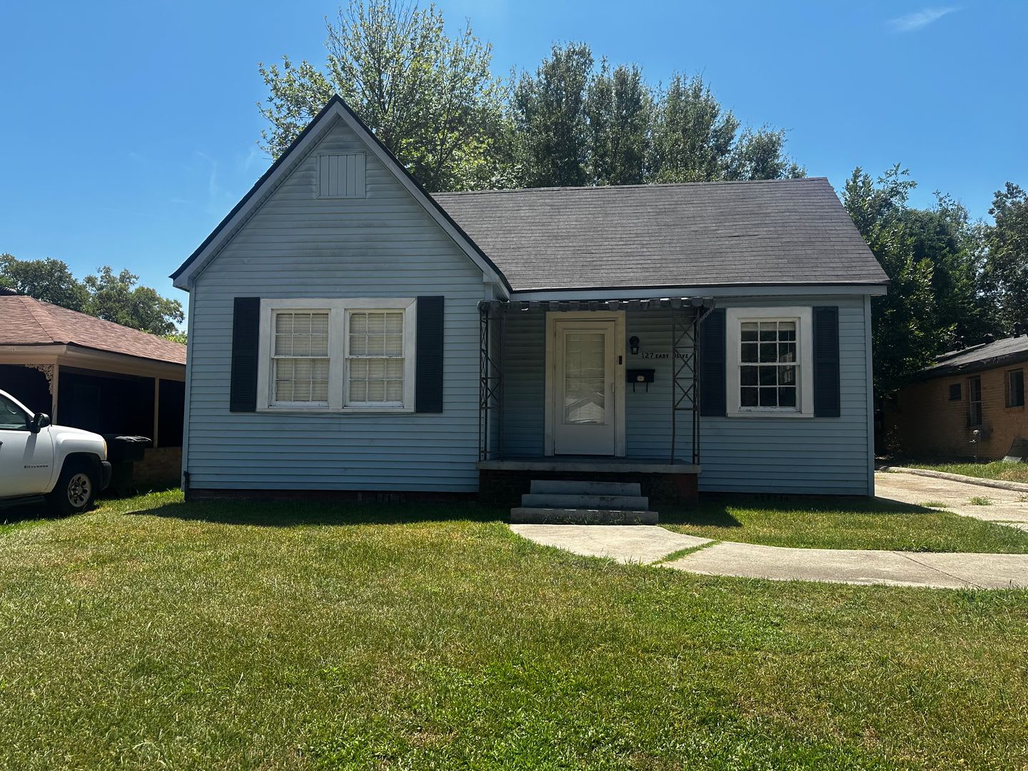 Spacious 3 Bedroom Highland Home – photo 1
