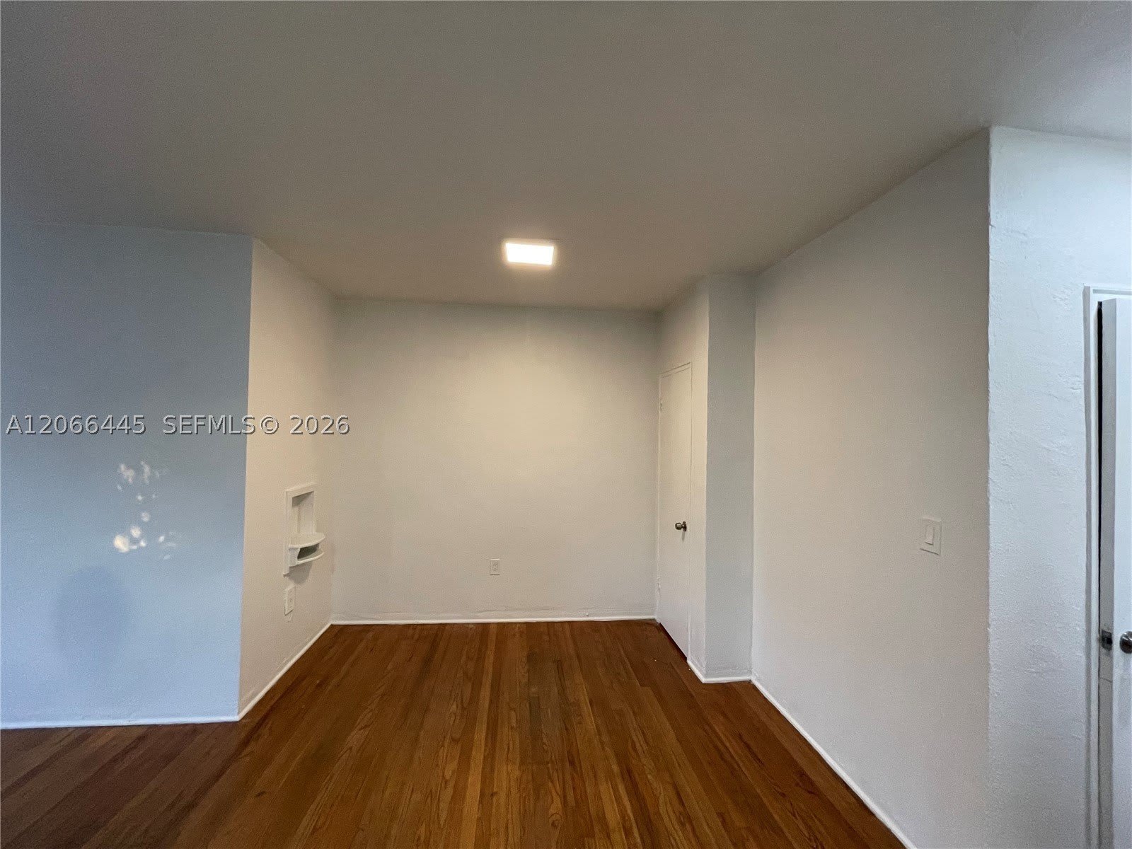 1000 Biarritz Dr – photo 1