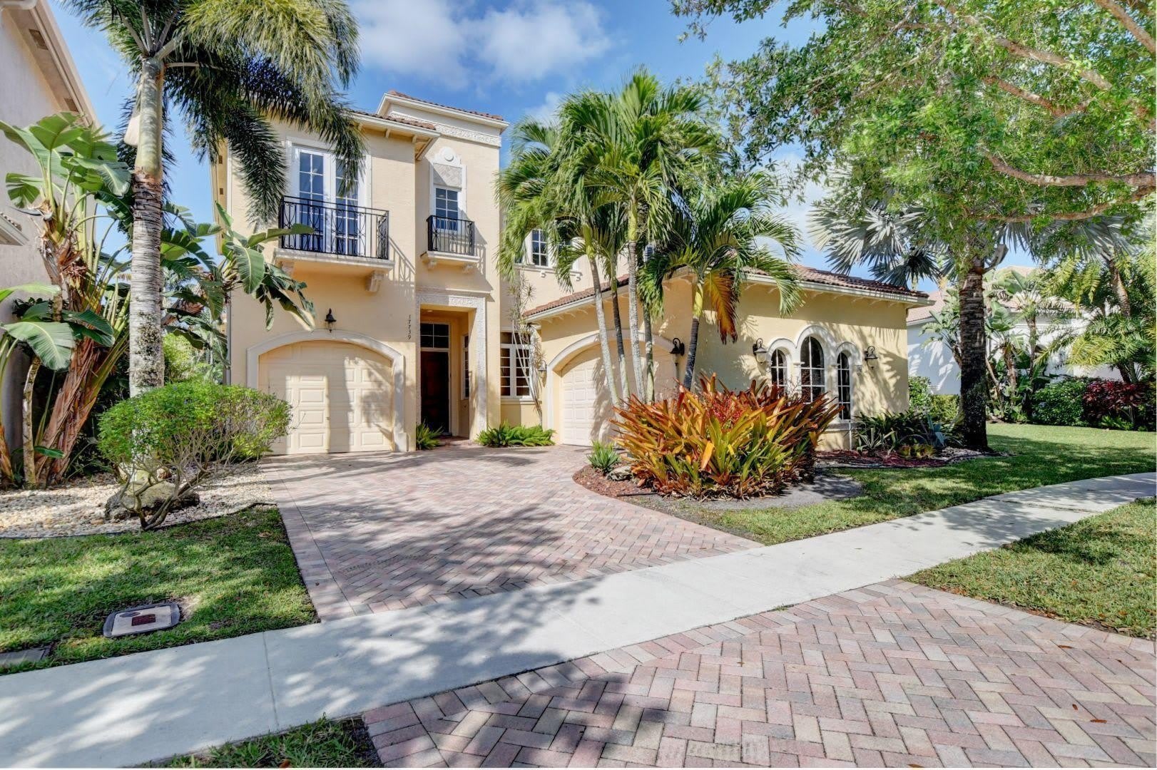 17739 Lake Azure Way – photo 1
