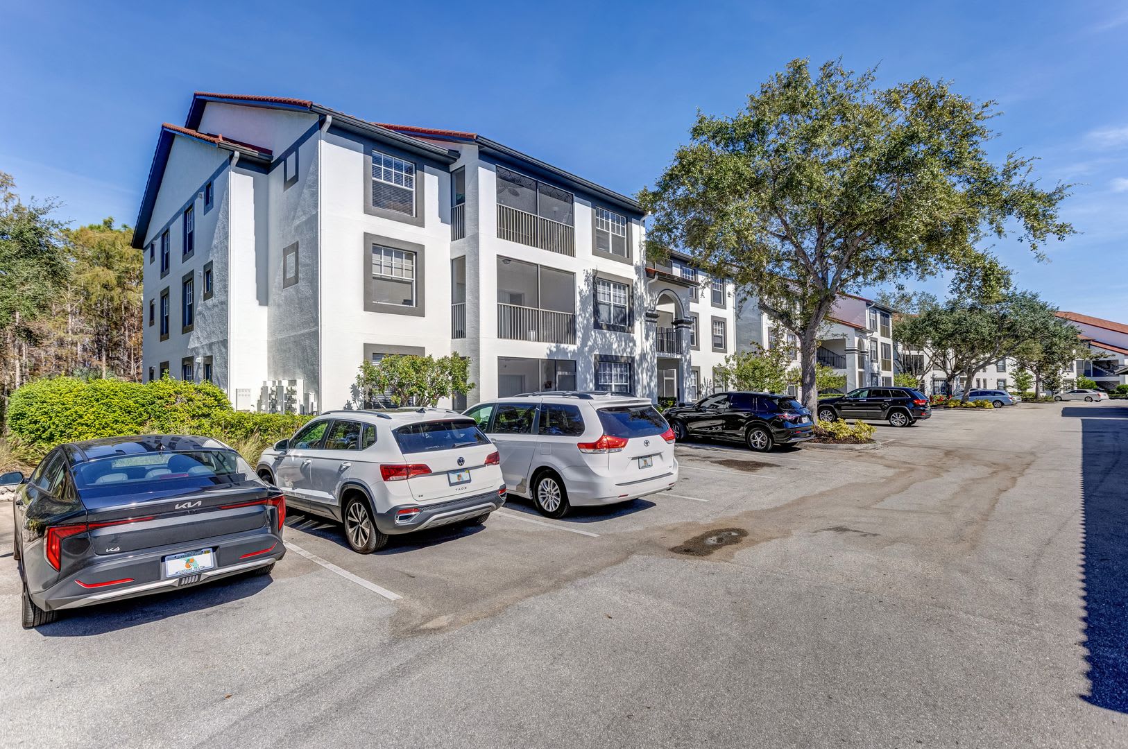 ** FAIRWAY PRESERVE ** 3 BED / 2 BATH – photo 1