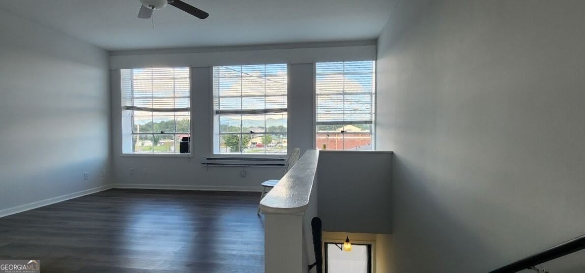 16 S East Street – photo 1 of 33