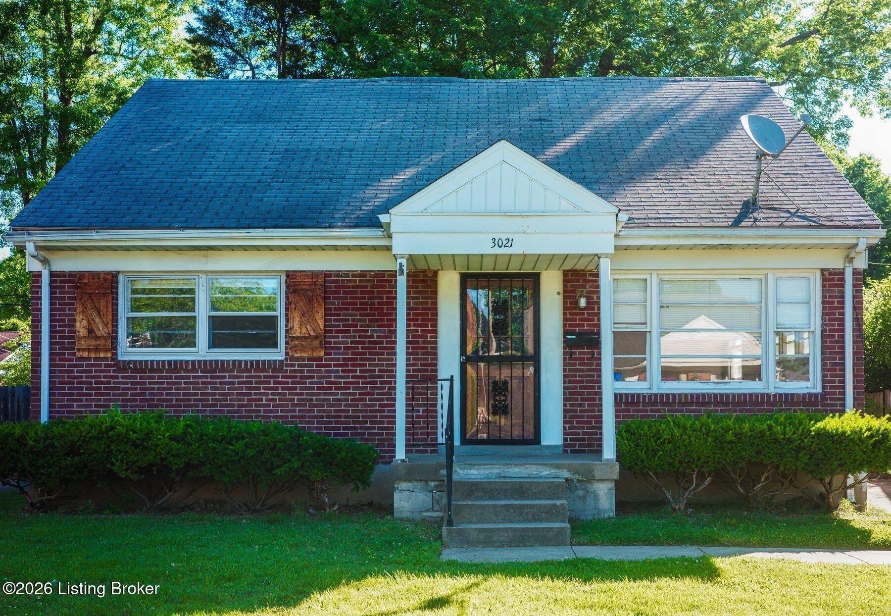 3021 Wedgewood Way – photo 1
