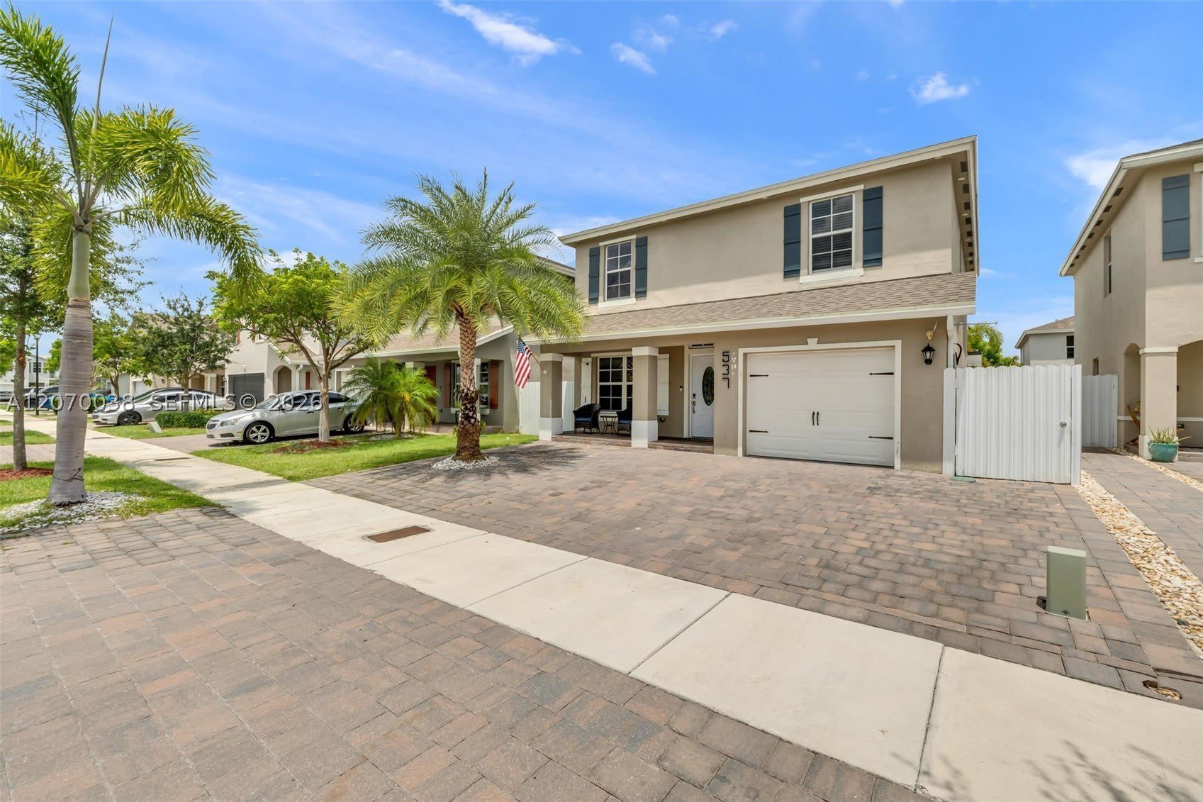 537 Ne 6Th Ct – photo 1