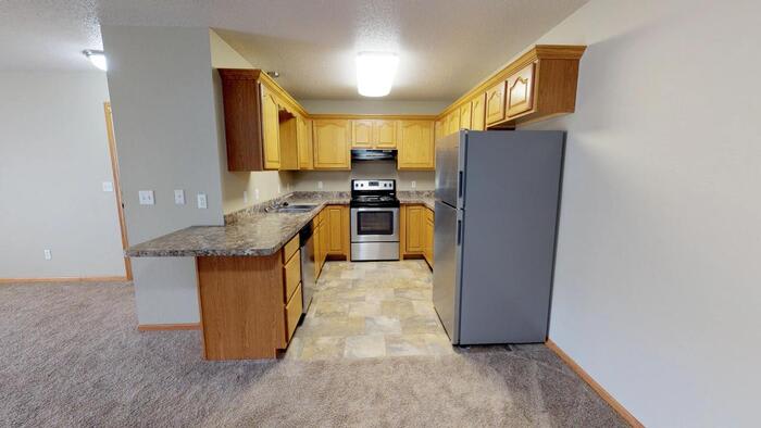 2801 Marina Road Southeast – photo 1 of 44
