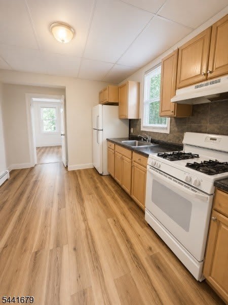 128 Columbus Pl – photo 1 of 4