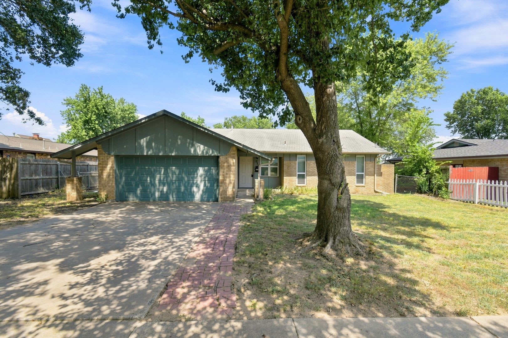 3 Bed – photo 1 of 22