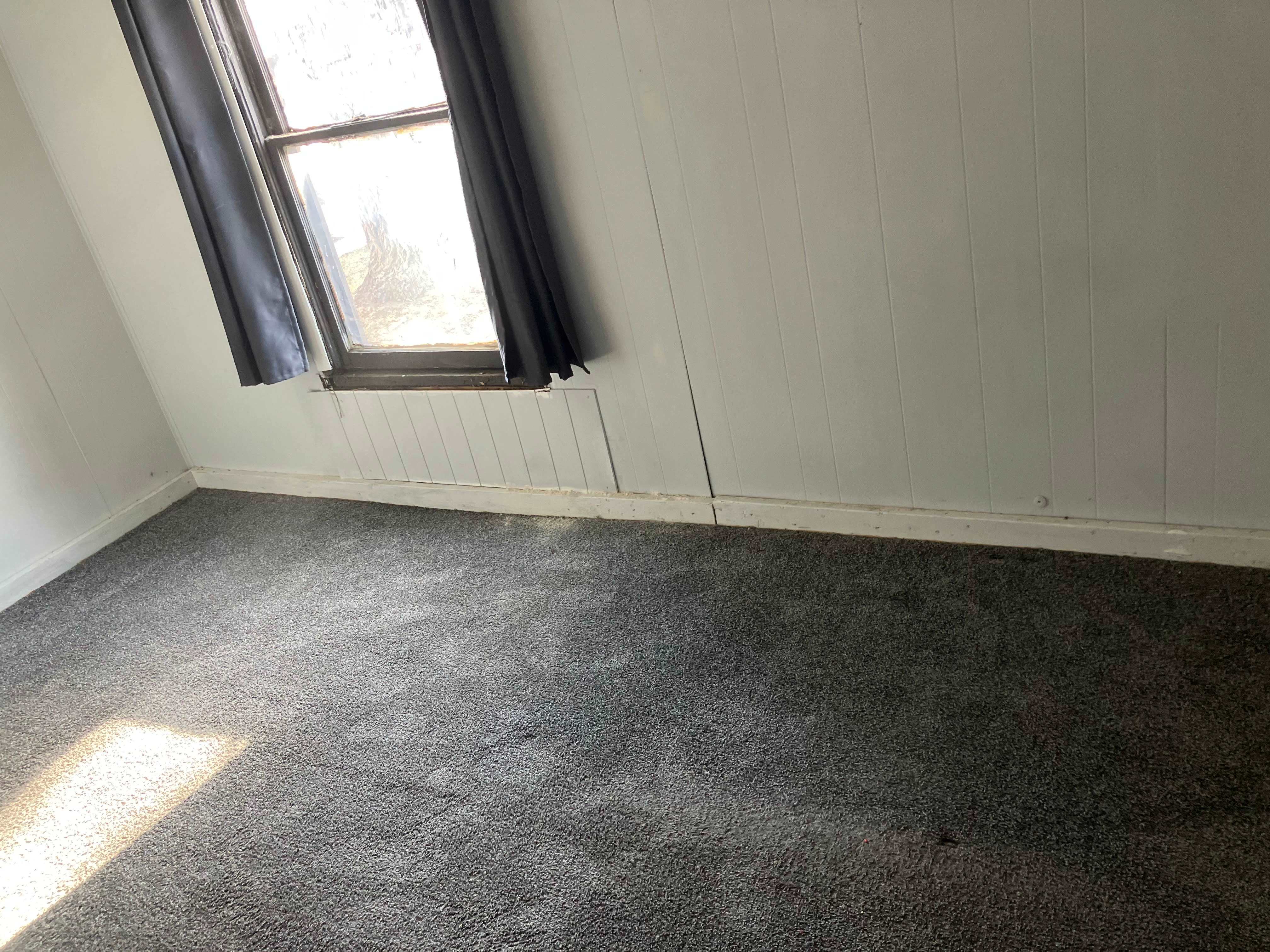 18336 Jefferson – photo 1 of 20