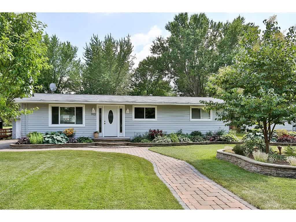 912 Green Street – photo 1 of 32