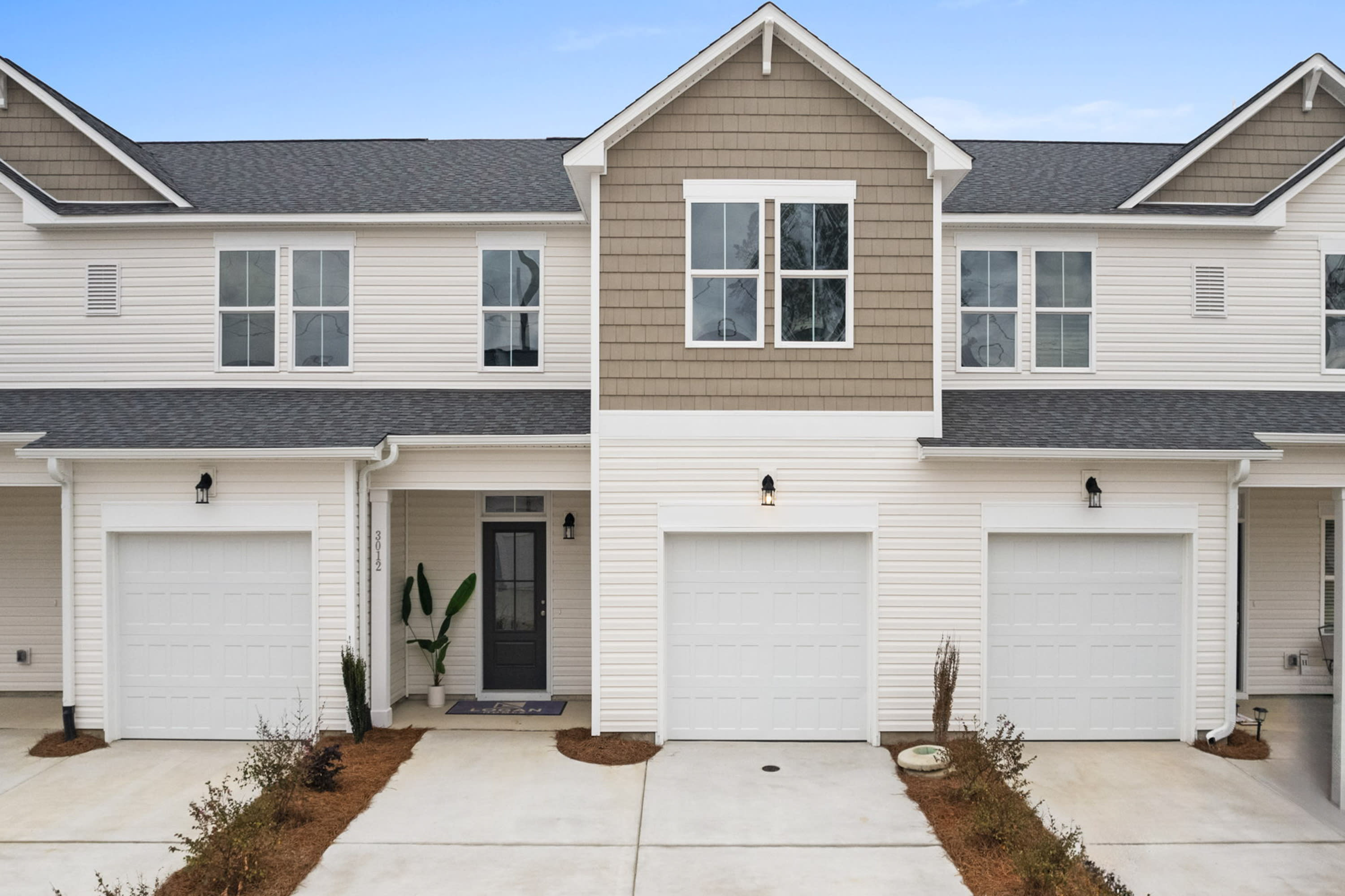 5049 Northstar Drive – photo 1