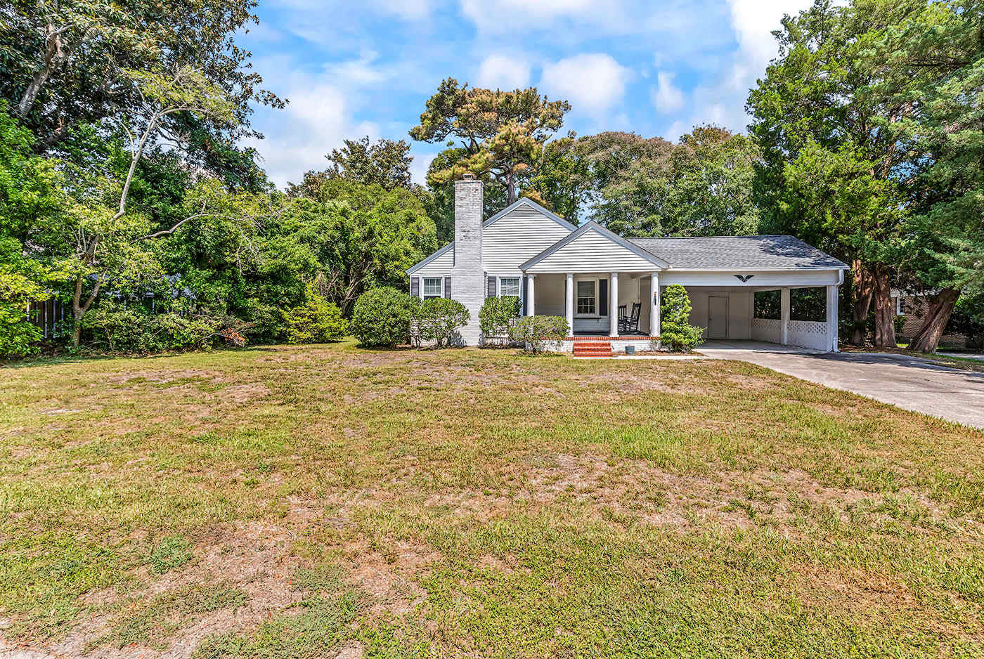 410 42nd Avenue North – photo 1