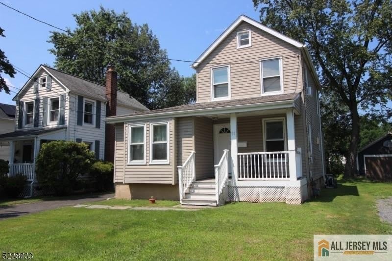 31 Stewart Place – photo 1 of 2