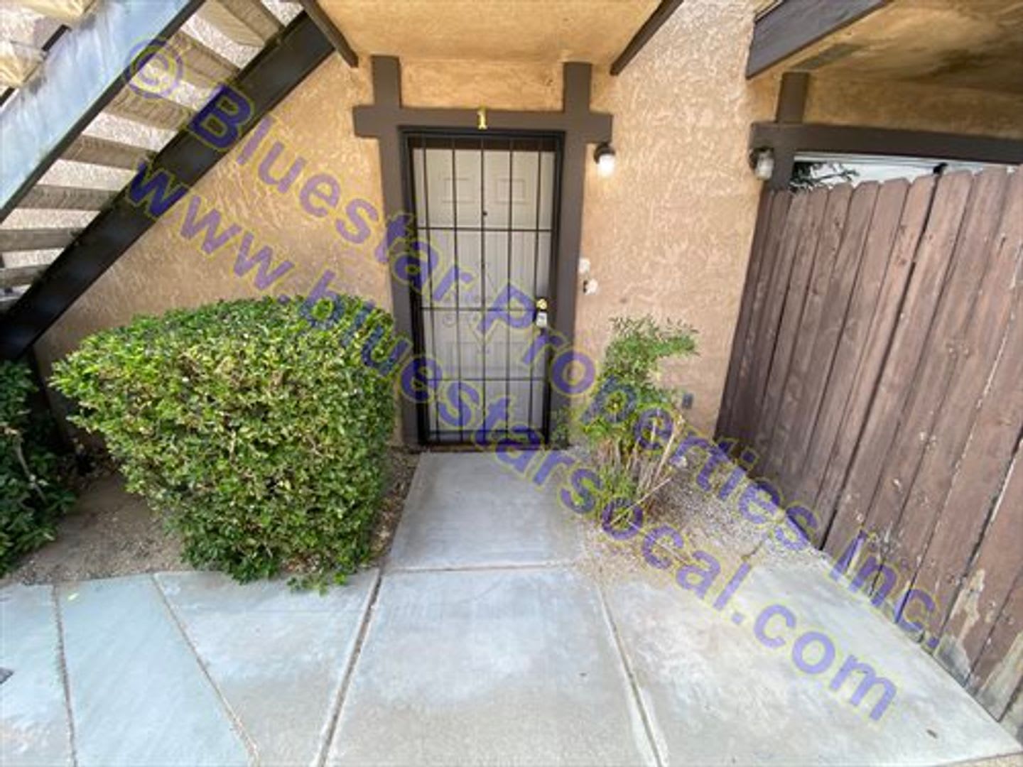 JUST LISTED IN APPLE VALLEY!!!! – photo 1