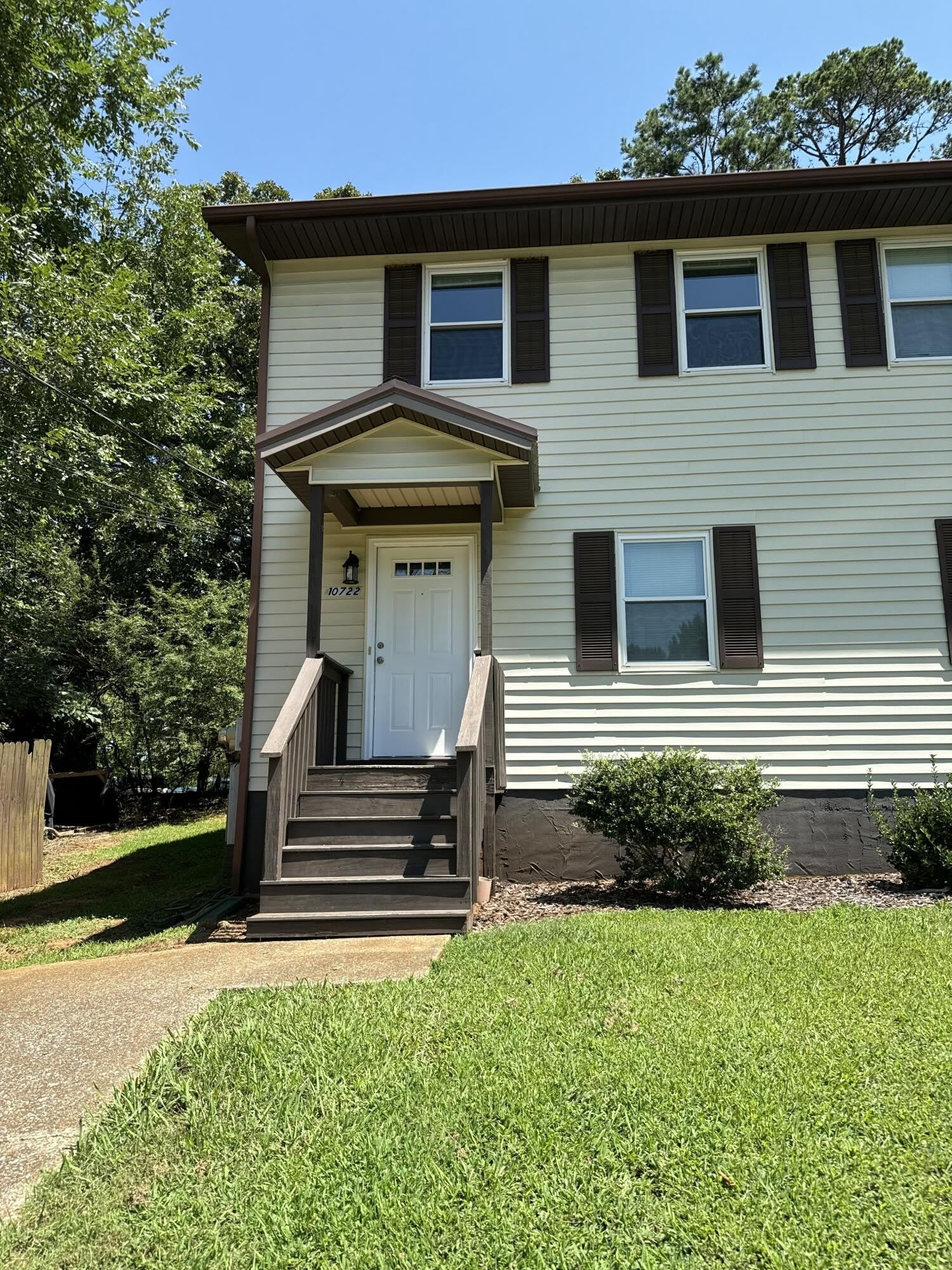 10722 Bean Drive – photo 1 of 15