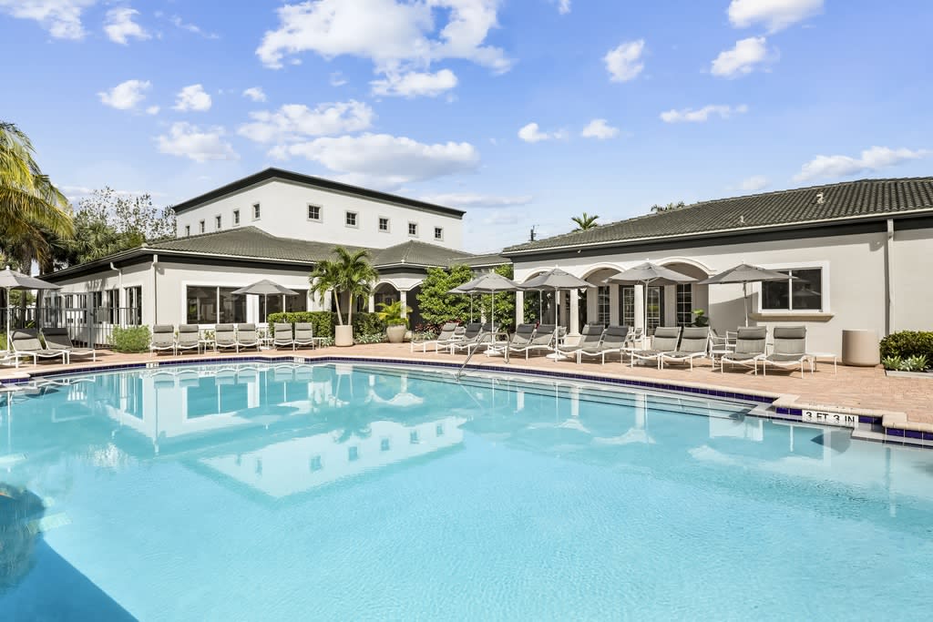 Palm Trace Landings – photo 1