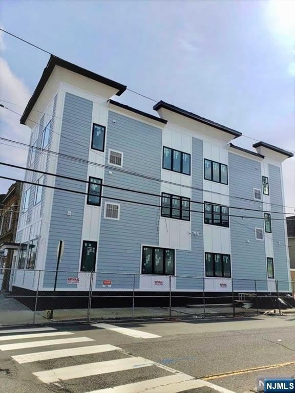 91 Jewell Street – photo 1 of 21
