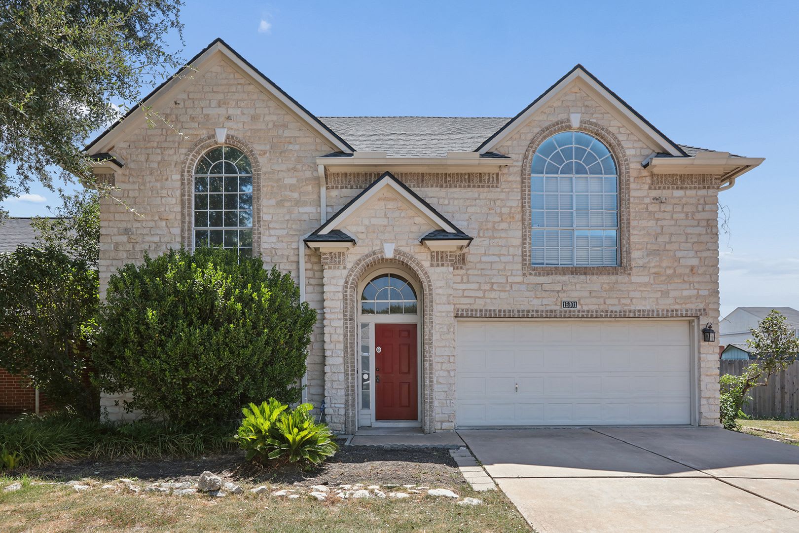 The Austin Home That Has It All — 4 Beds, 3 Baths, Huge Corner Lot + No Carpet! – photo 1