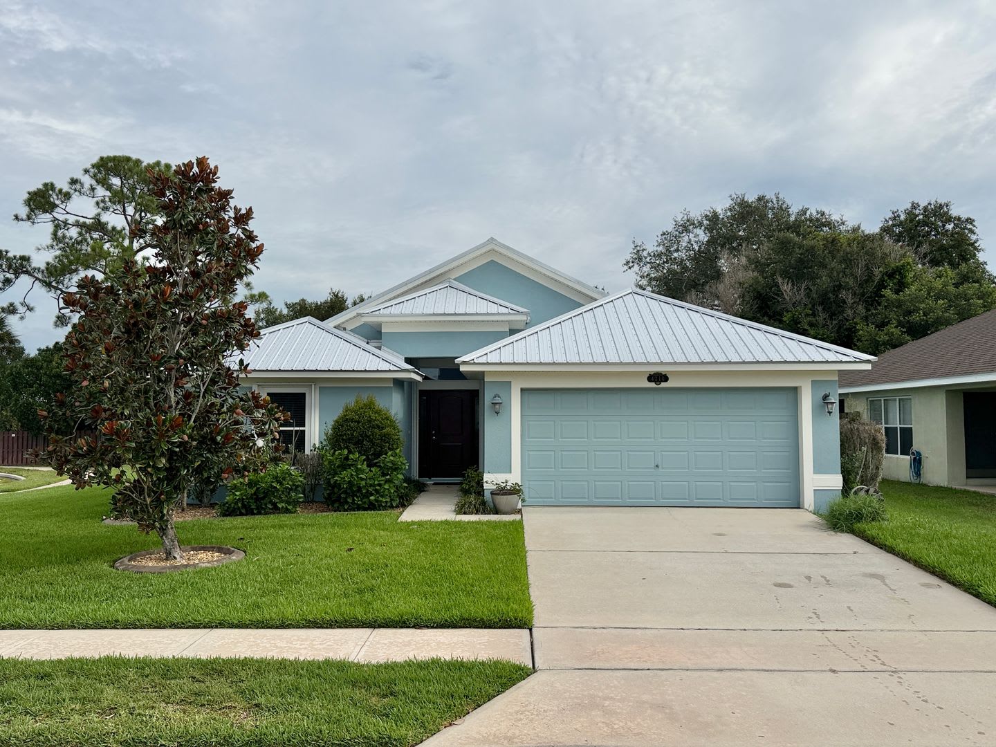4 BR 2 BA Annual Rental in Gated community with Community Pool – photo 1