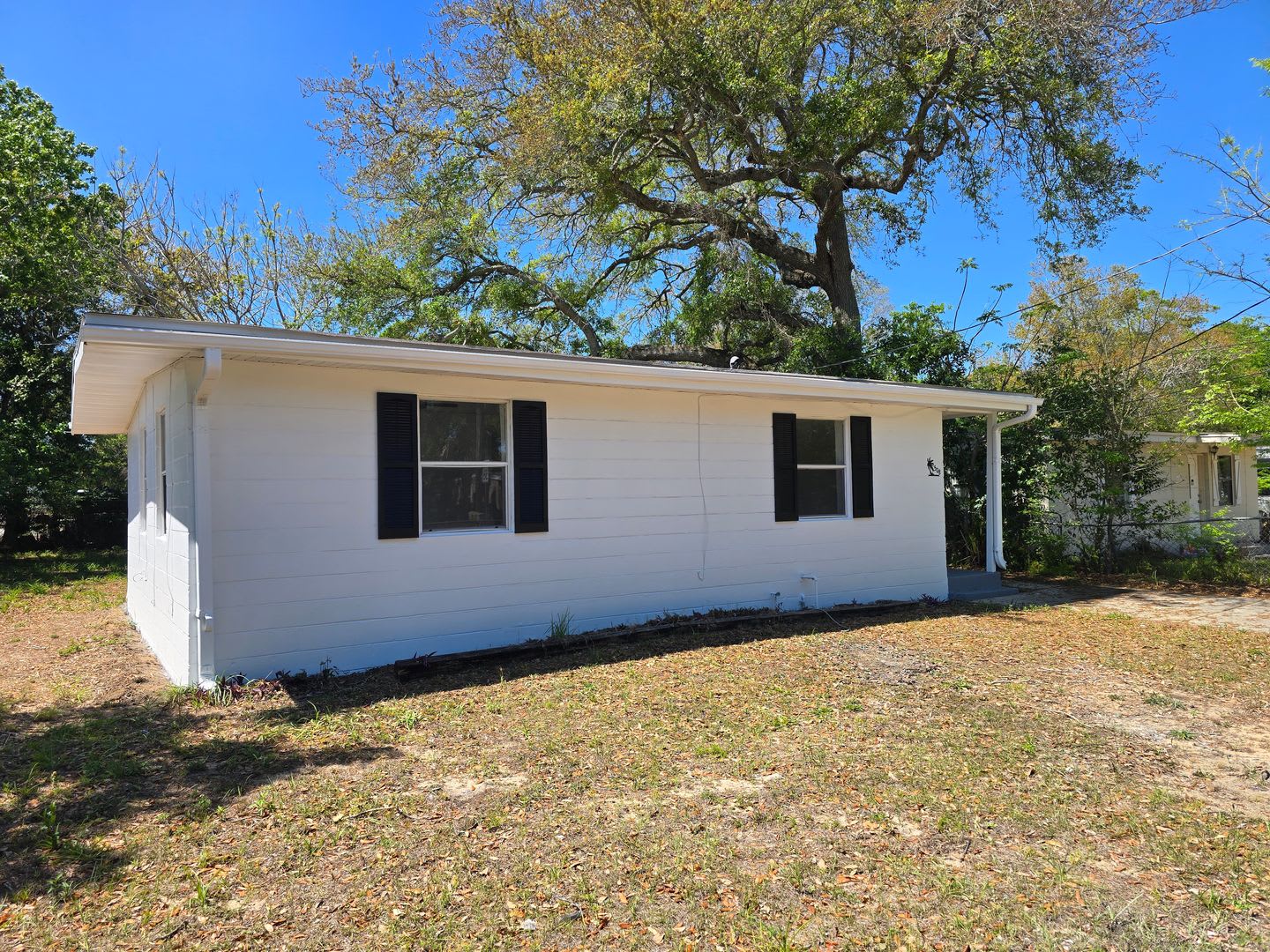 Cozy 2-bedroom, 1-bath home in Daytona Beach – photo 1
