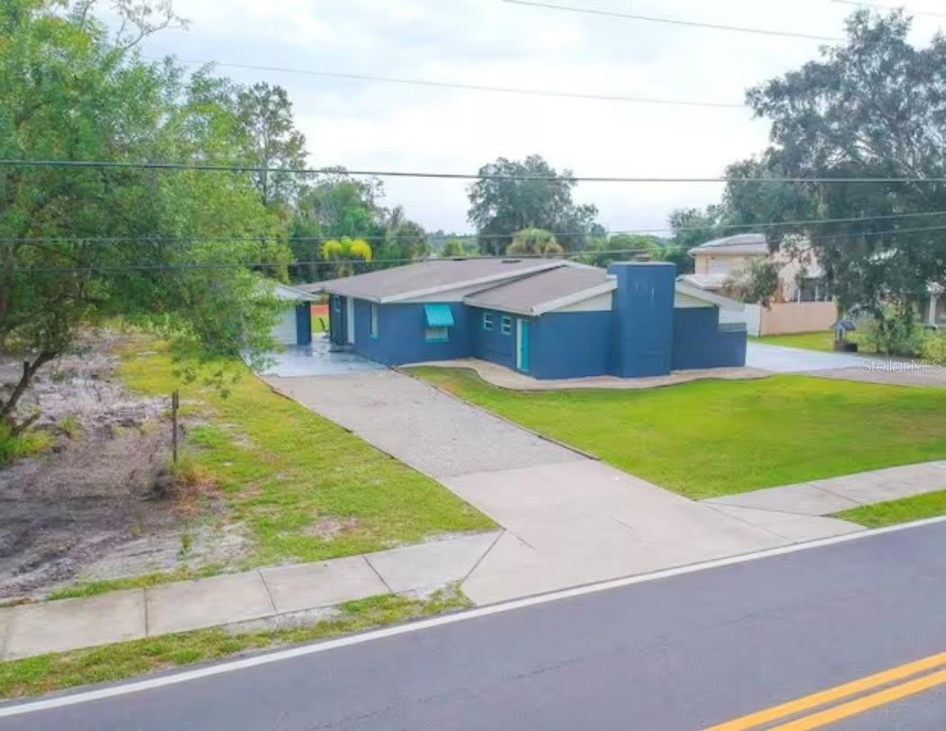 1731 GRAYSON DR – photo 1 of 26