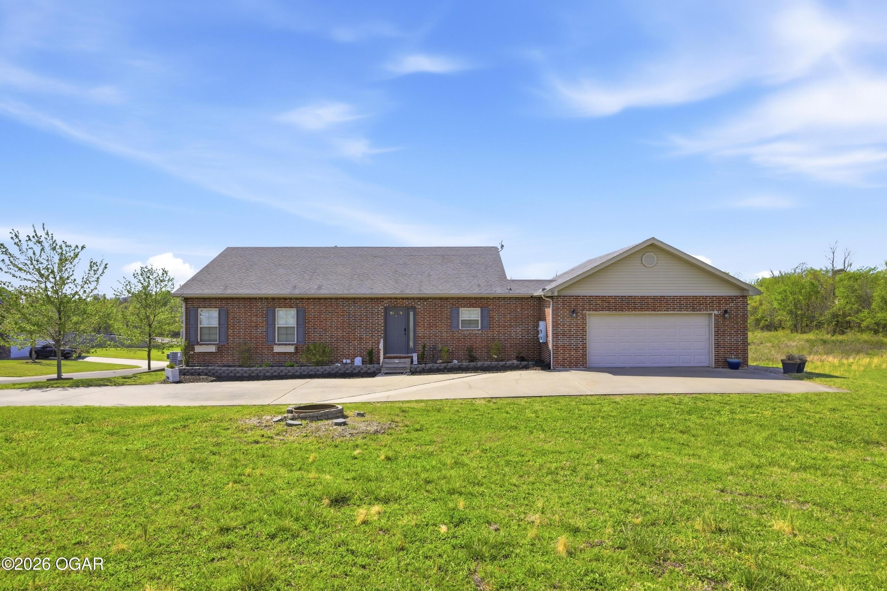 2714 S Adele Avenue – photo 1